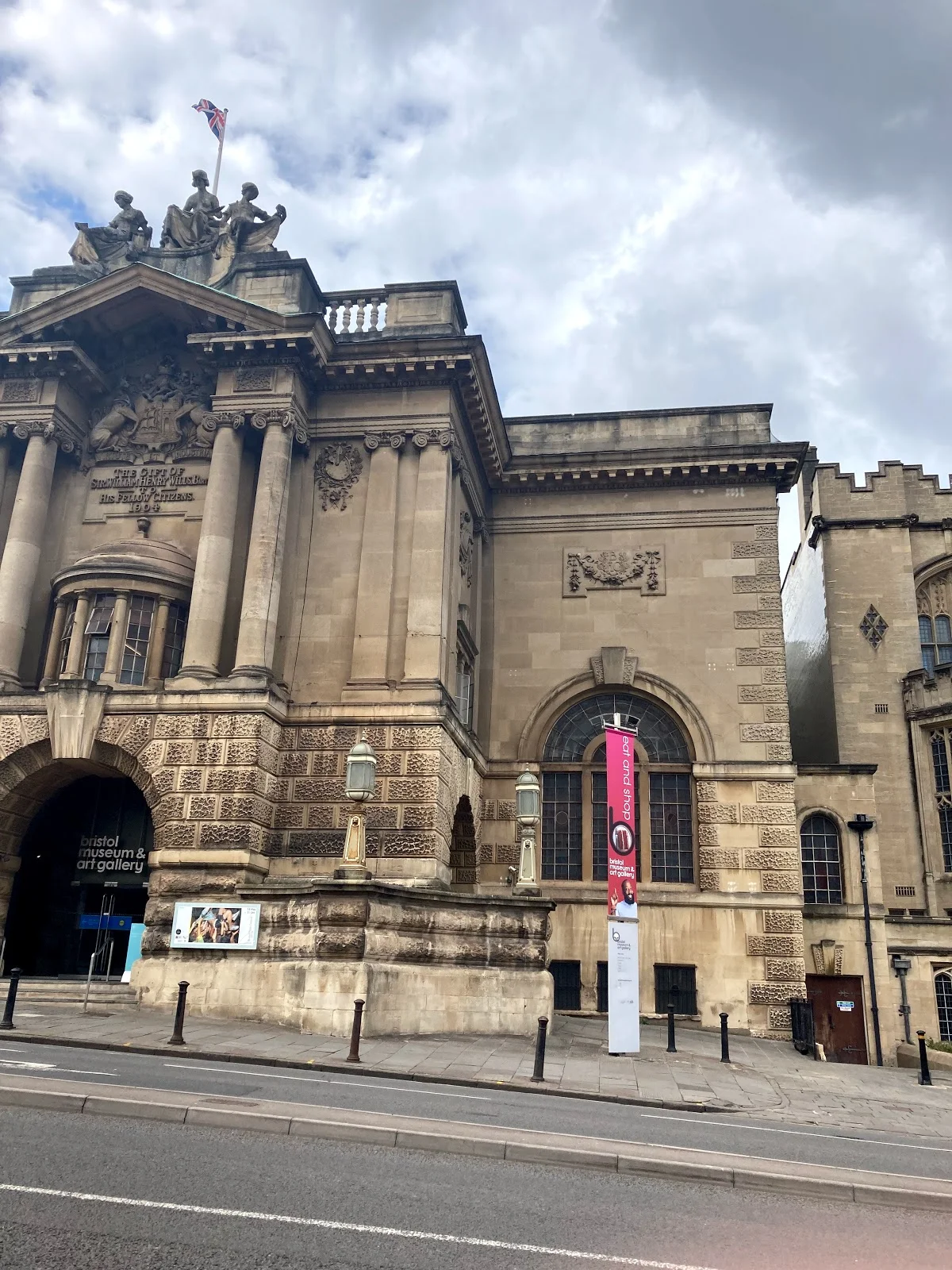 Bristol Museum & Art Gallery