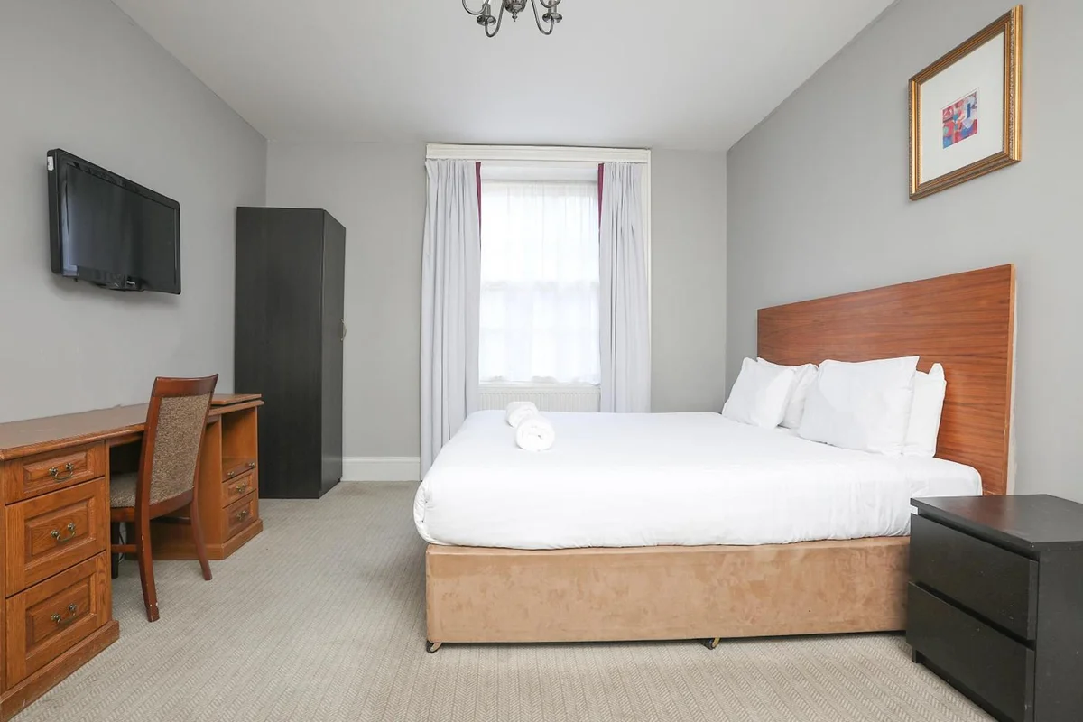Cairn Hotel Edinburgh