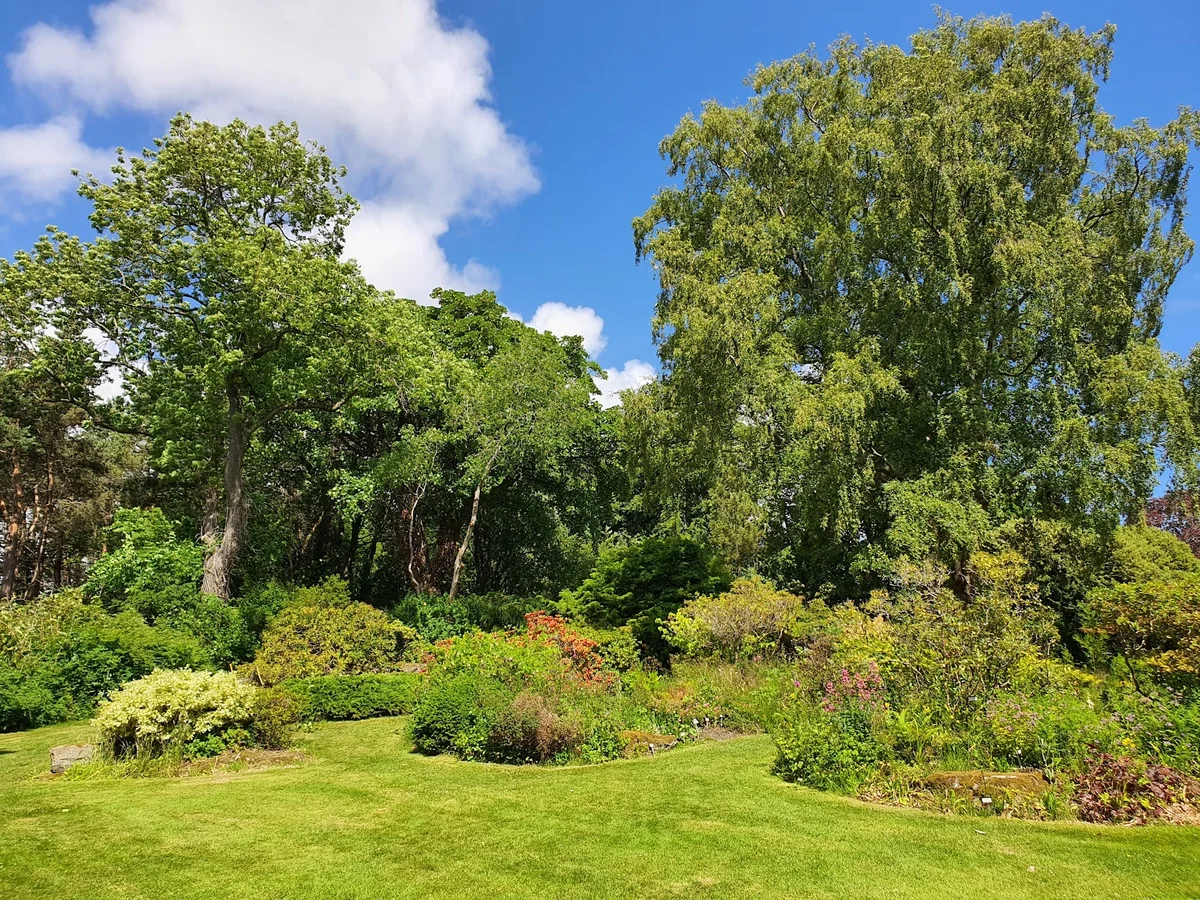 Cruickshank Botanic Garden