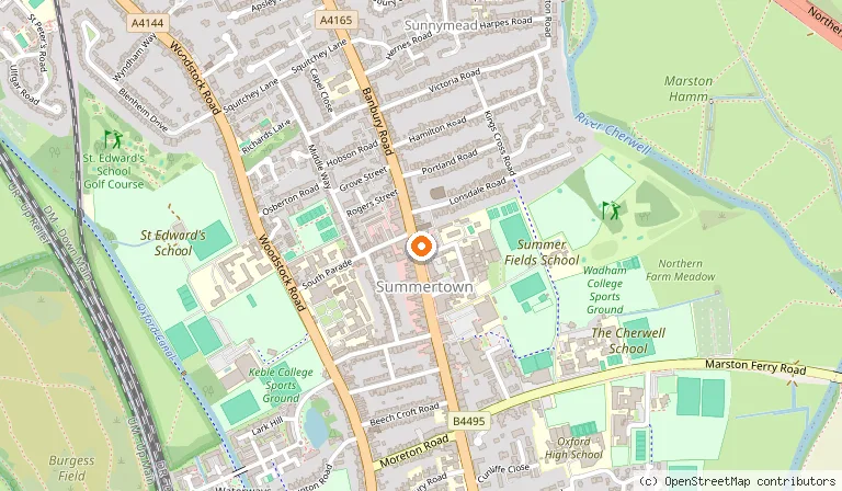 Map showing the location of easyHotel Oxford in Oxford