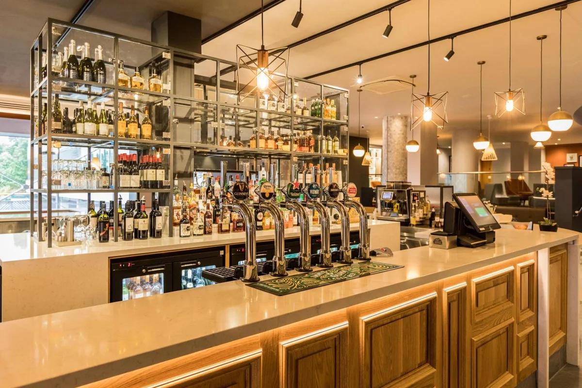 Holiday Inn Edinburgh by IHG