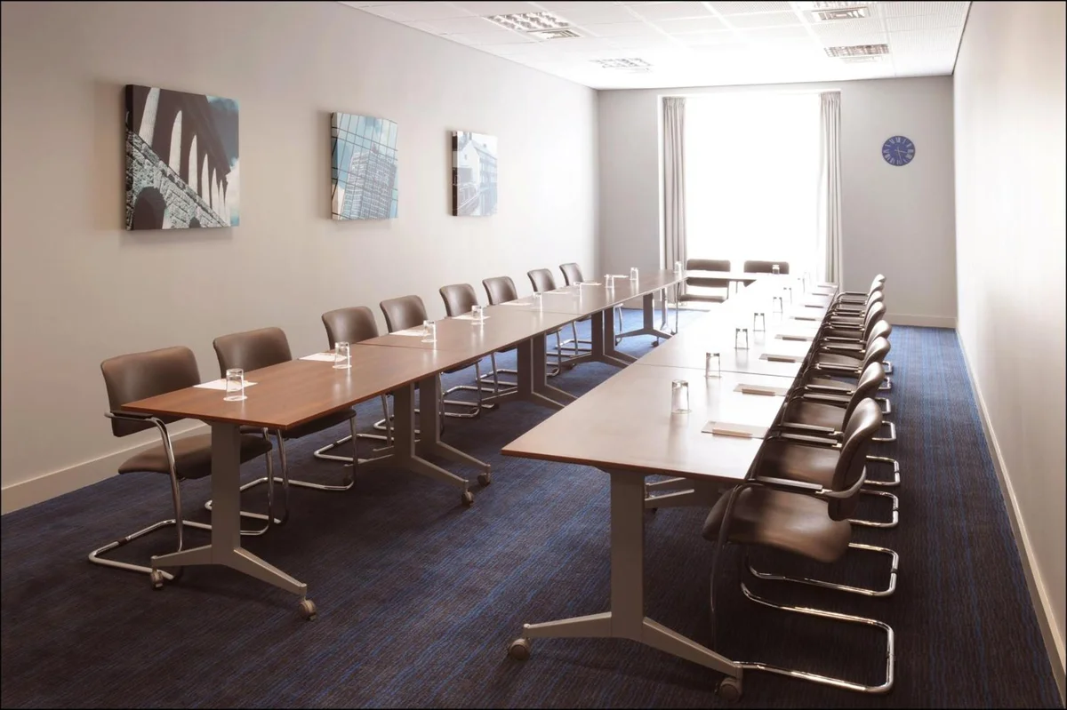 Holiday Inn Express Birmingham - Snow Hill by IHG