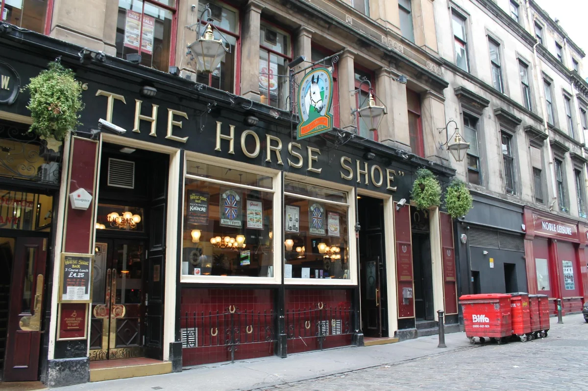 Horseshoe Bar Glasgow