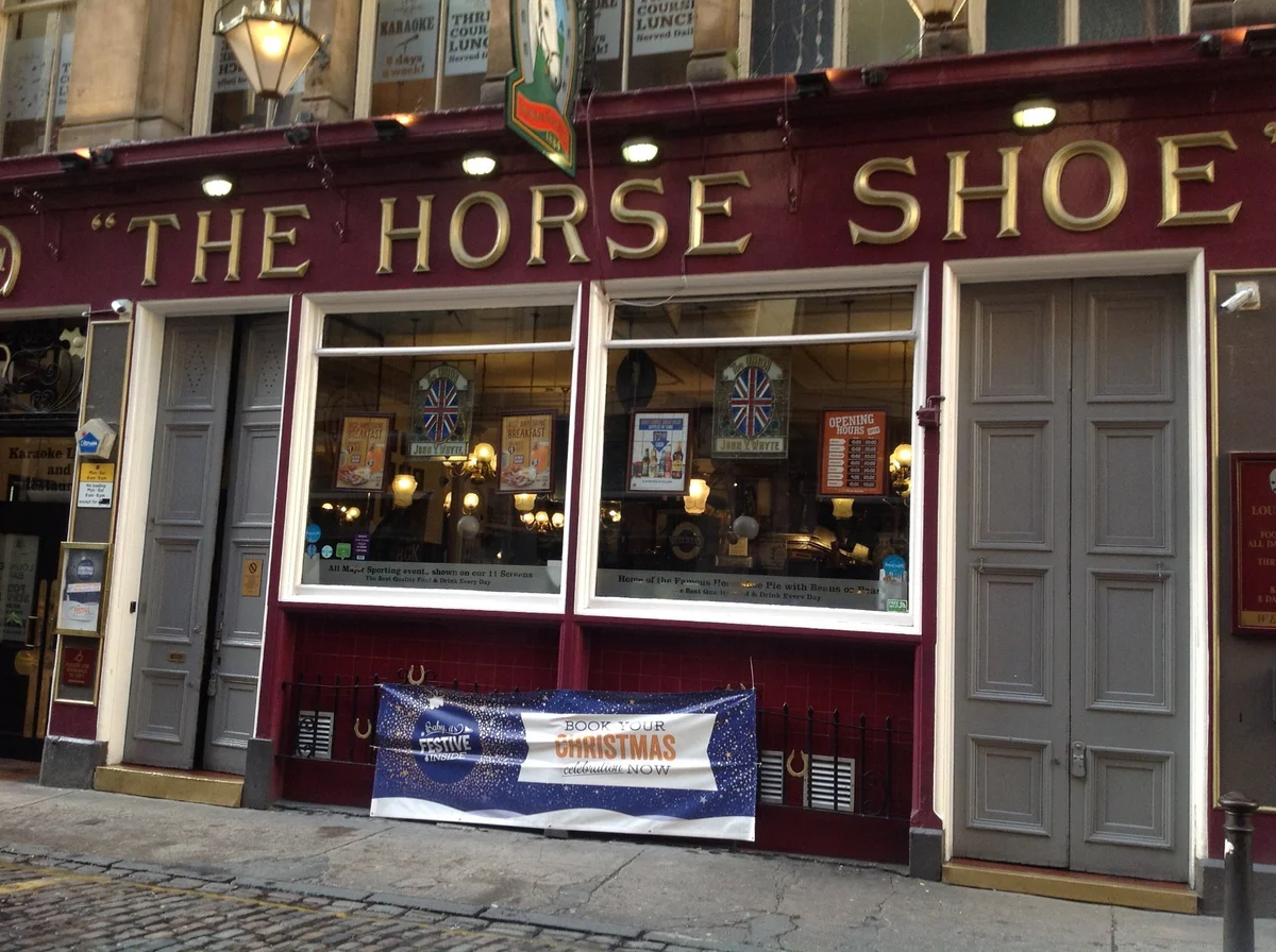 Horseshoe Bar Glasgow