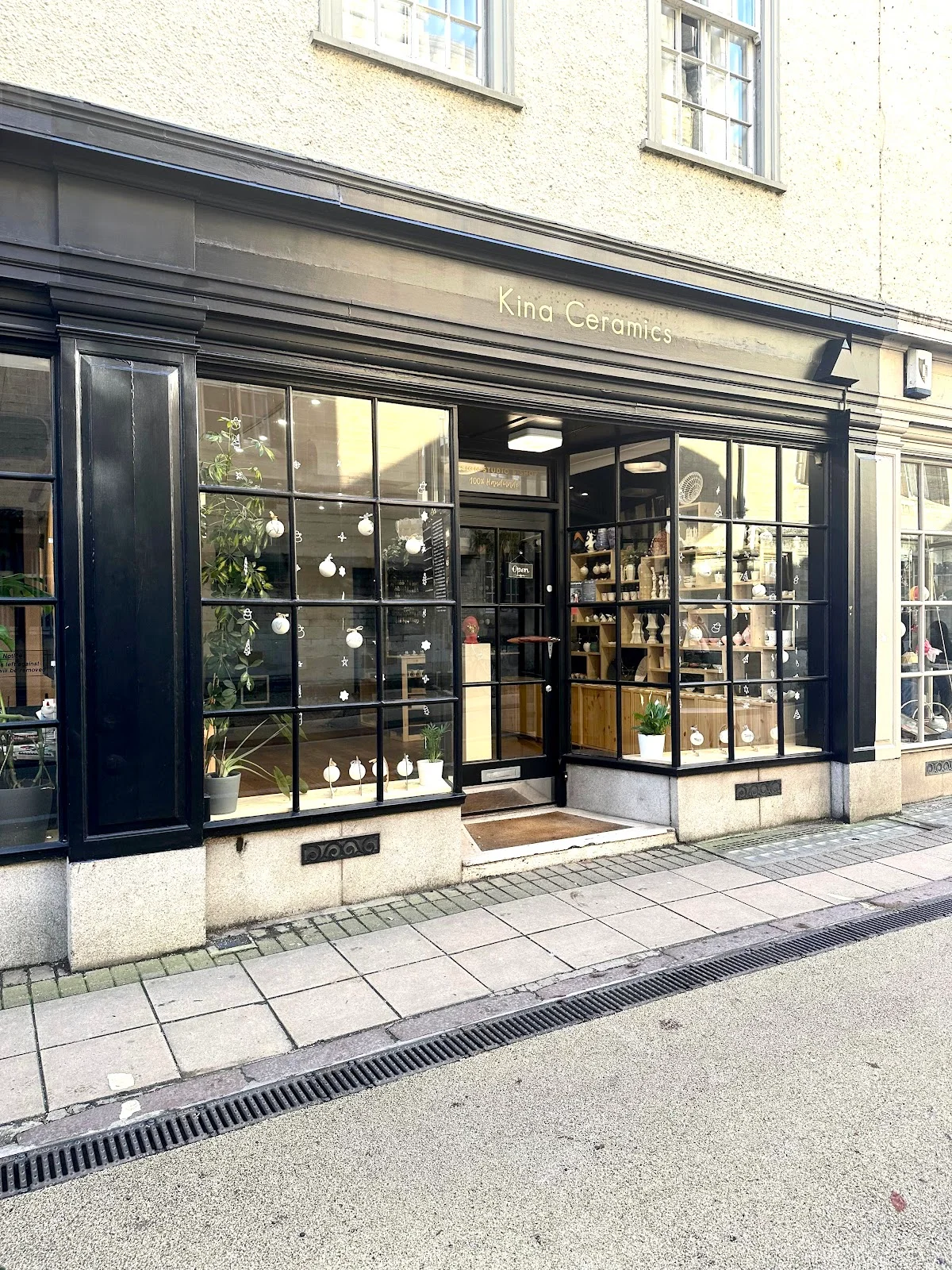 Kina Ceramics