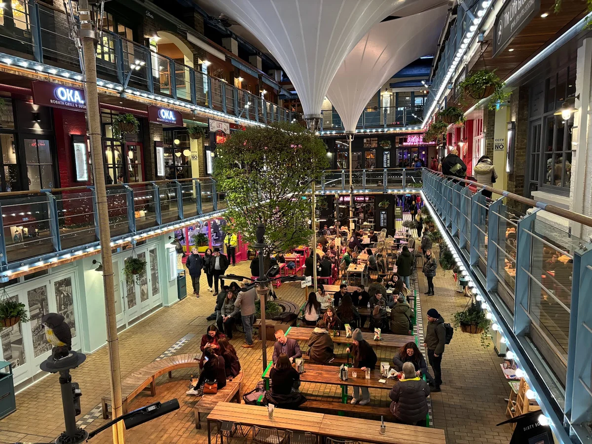 Kingly Court