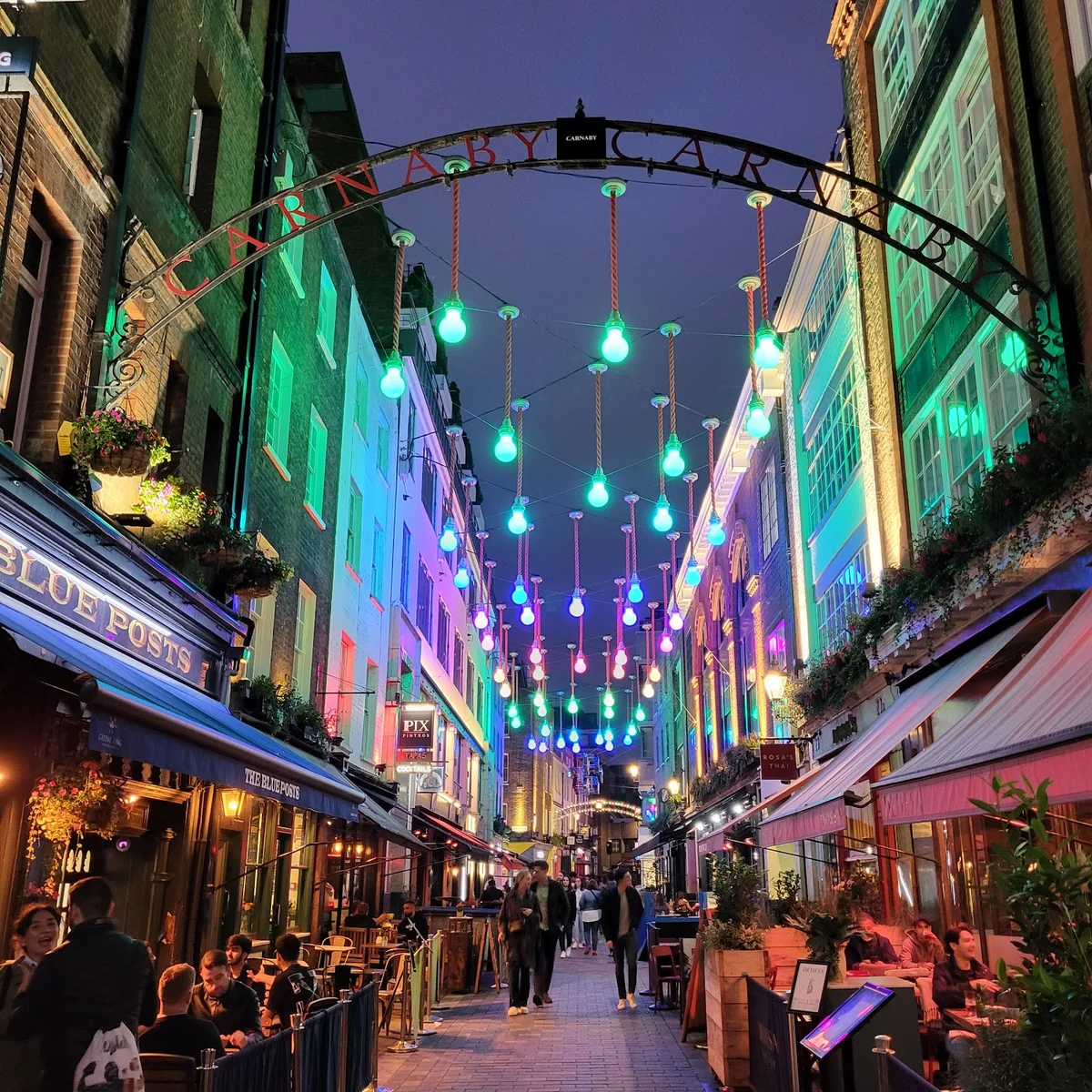Kingly Court