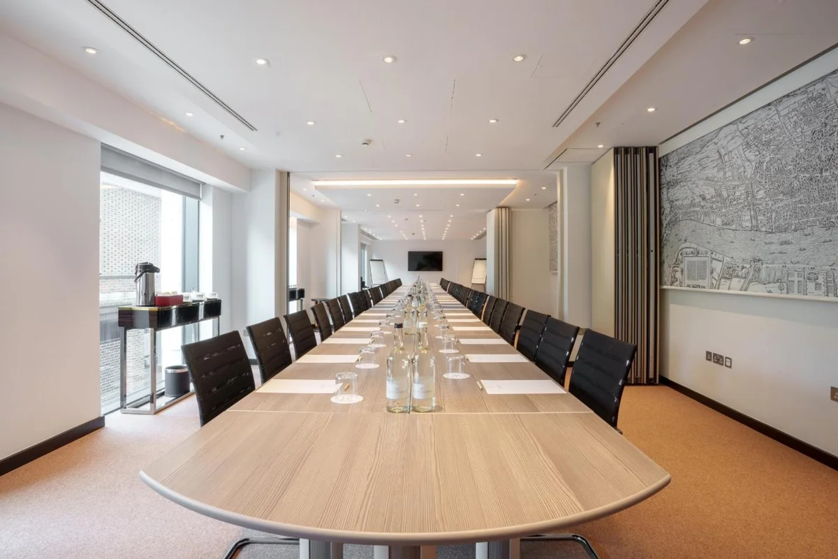 Leonardo Hotel London Aldgate - formerly Hotel Saint
