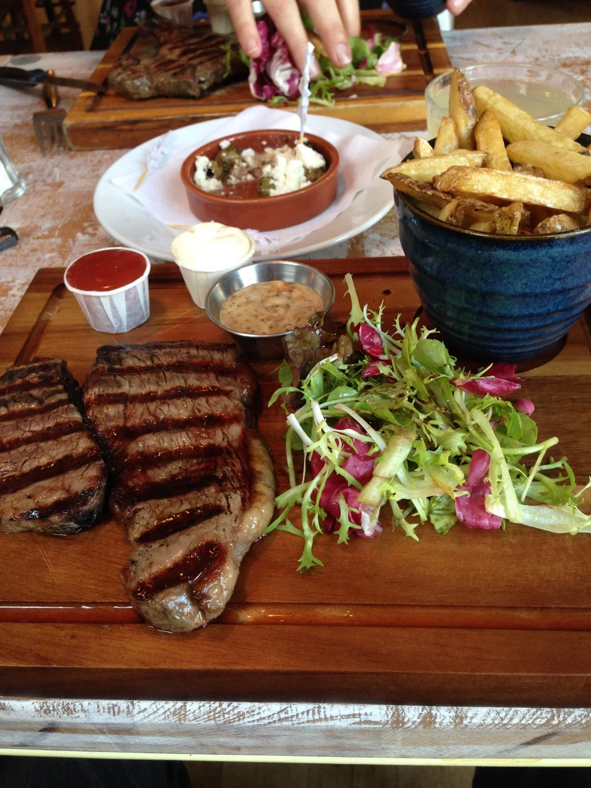 Mackenzies Bar & Kitchen