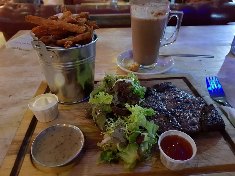 Mackenzies Bar & Kitchen