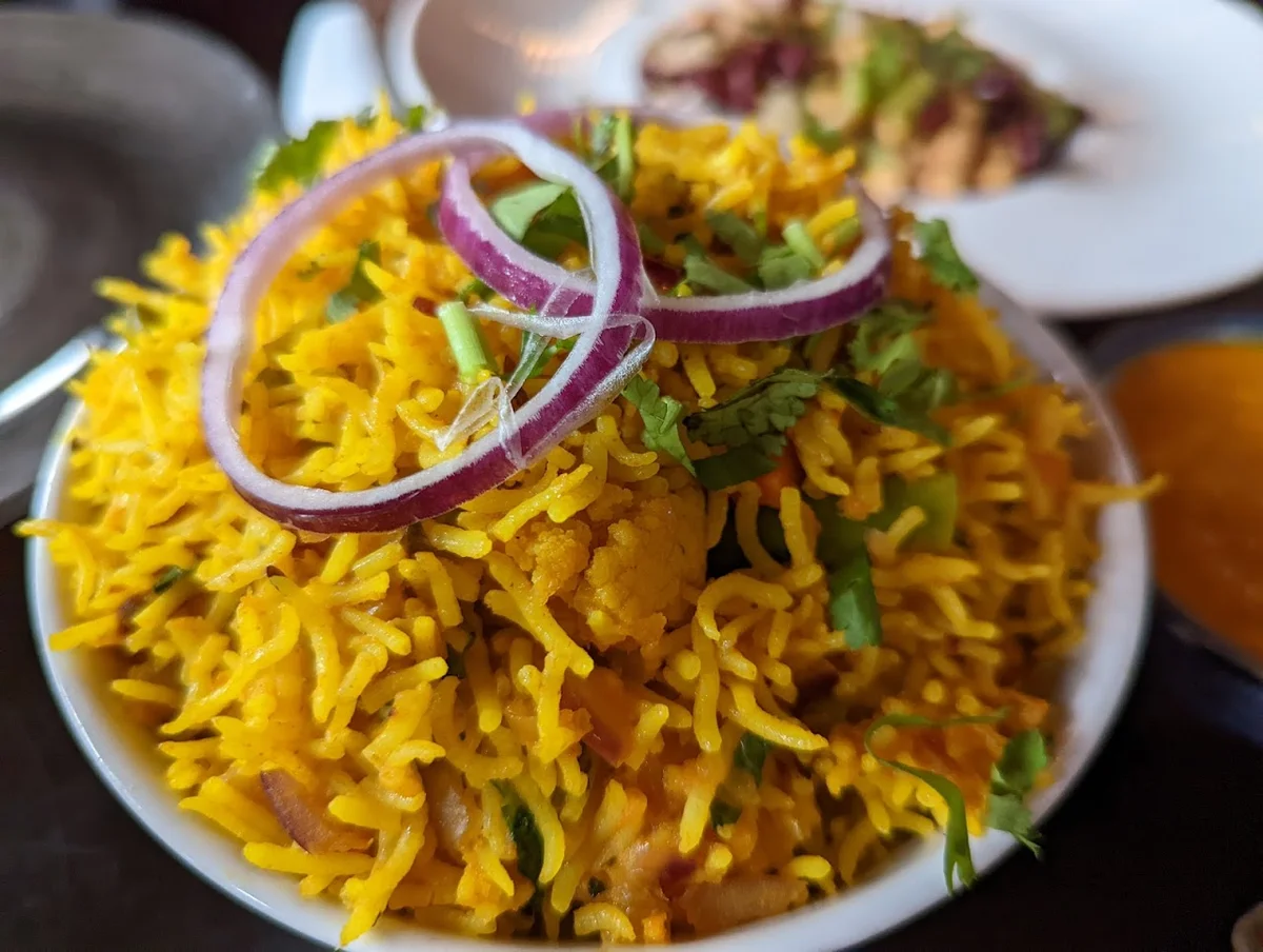 Nu Delhi Restaurant Lounge