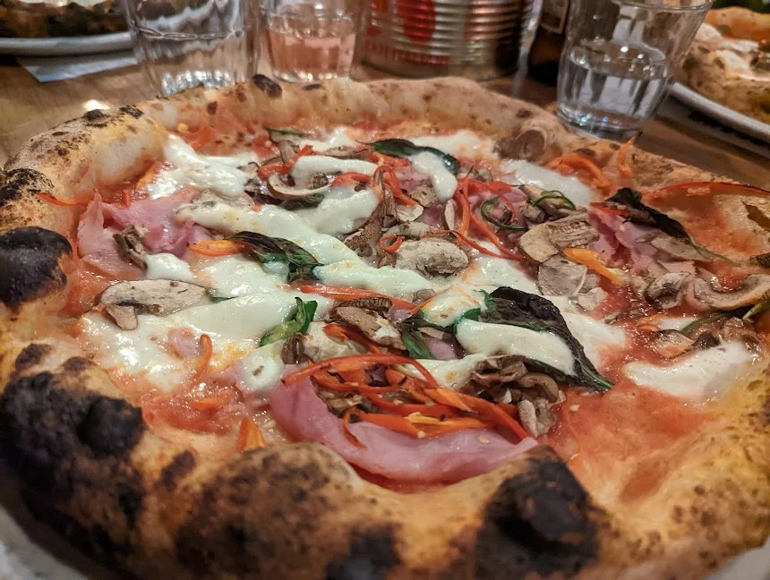Paesano Pizza