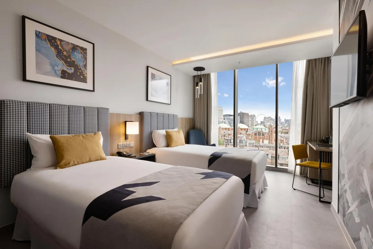 Park Plaza Victoria London