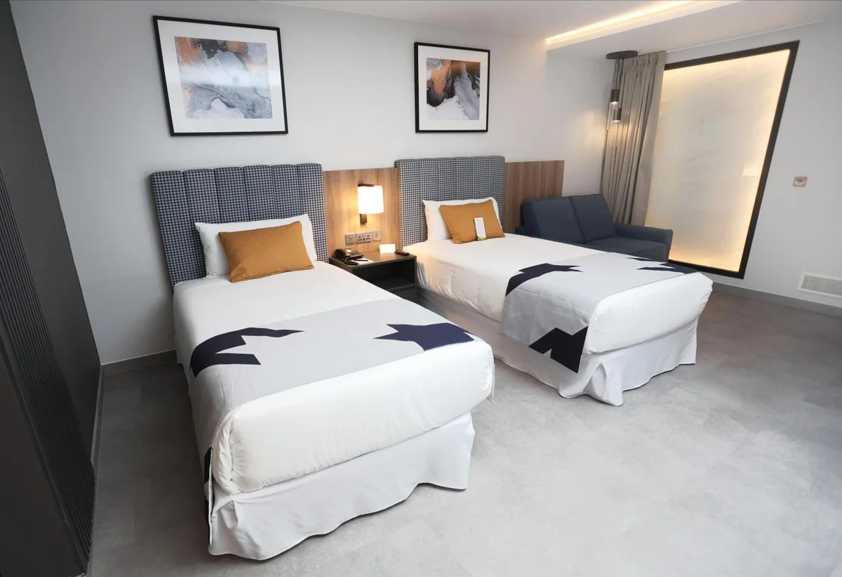 Park Plaza Victoria London