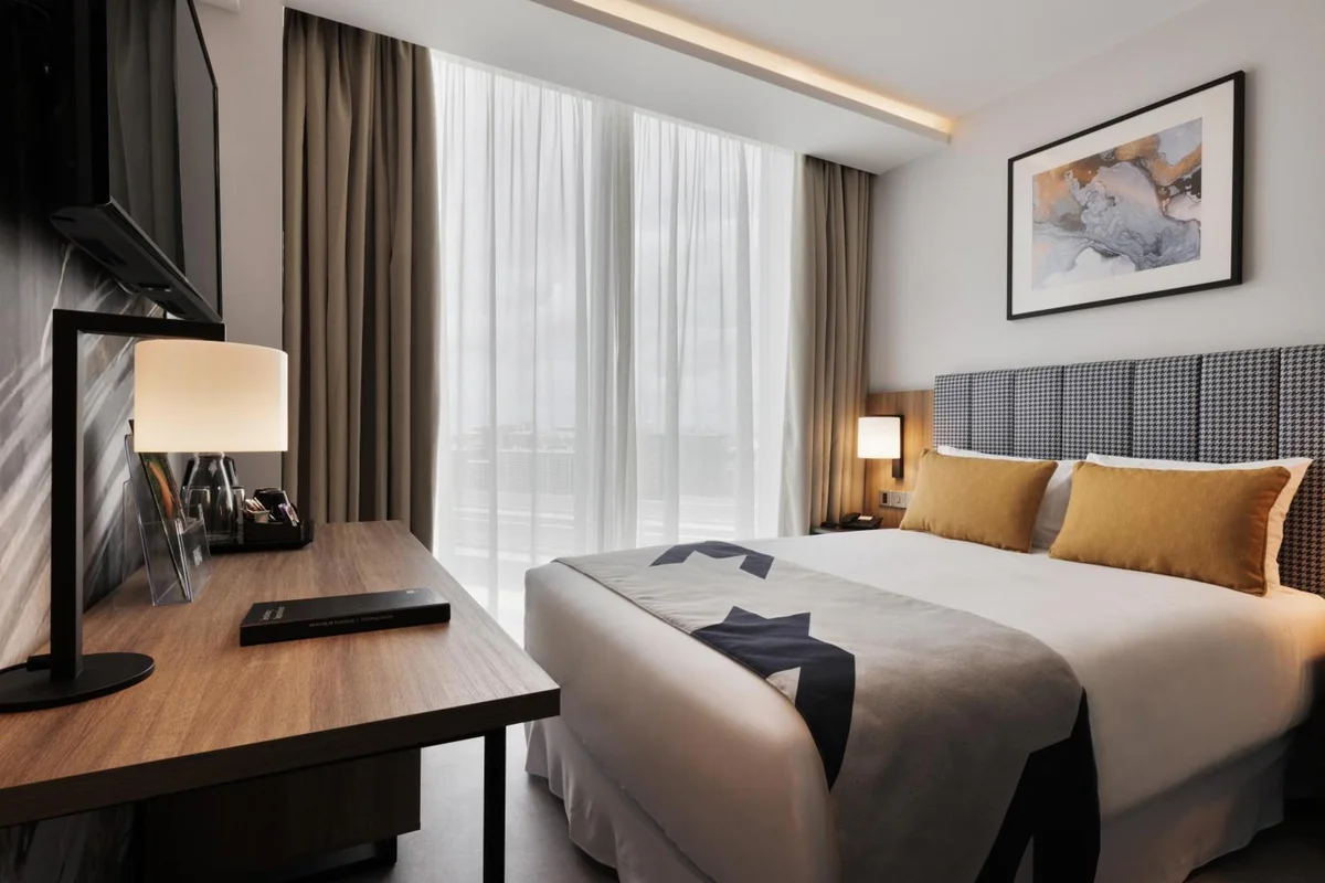 Park Plaza Victoria London