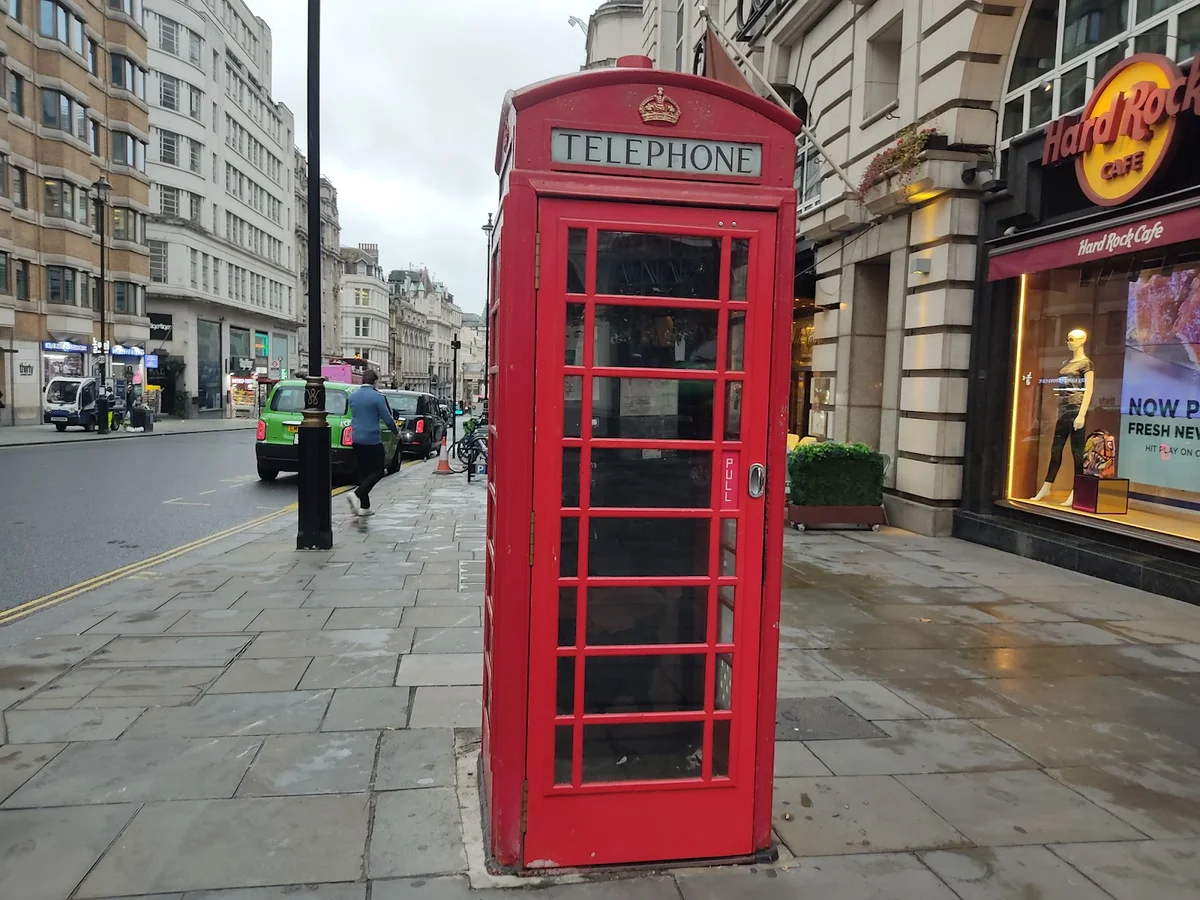 Piccadilly Circus