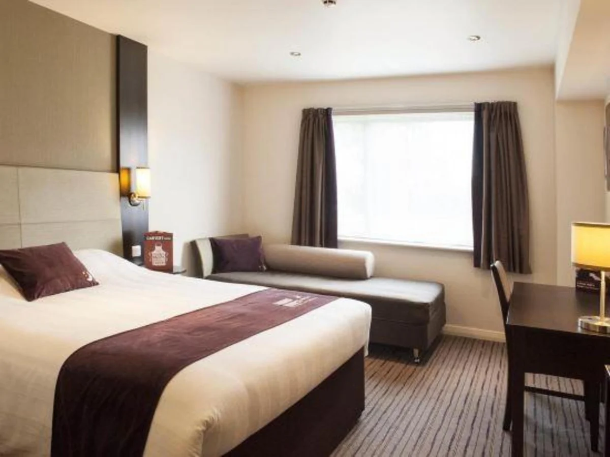 Premier Inn Aberdeen City Centre