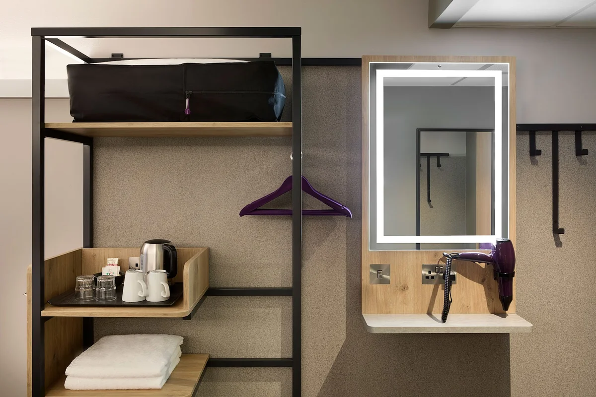 Premier Inn Belfast City Cathedral Quarter hotel