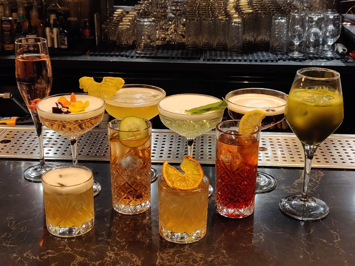 Sandy's Piano Bar