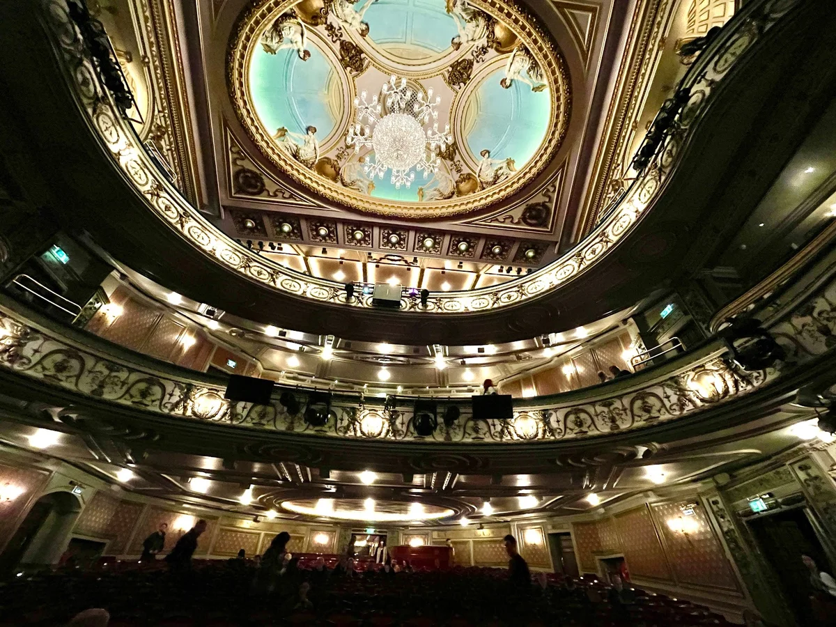 Sondheim Theatre
