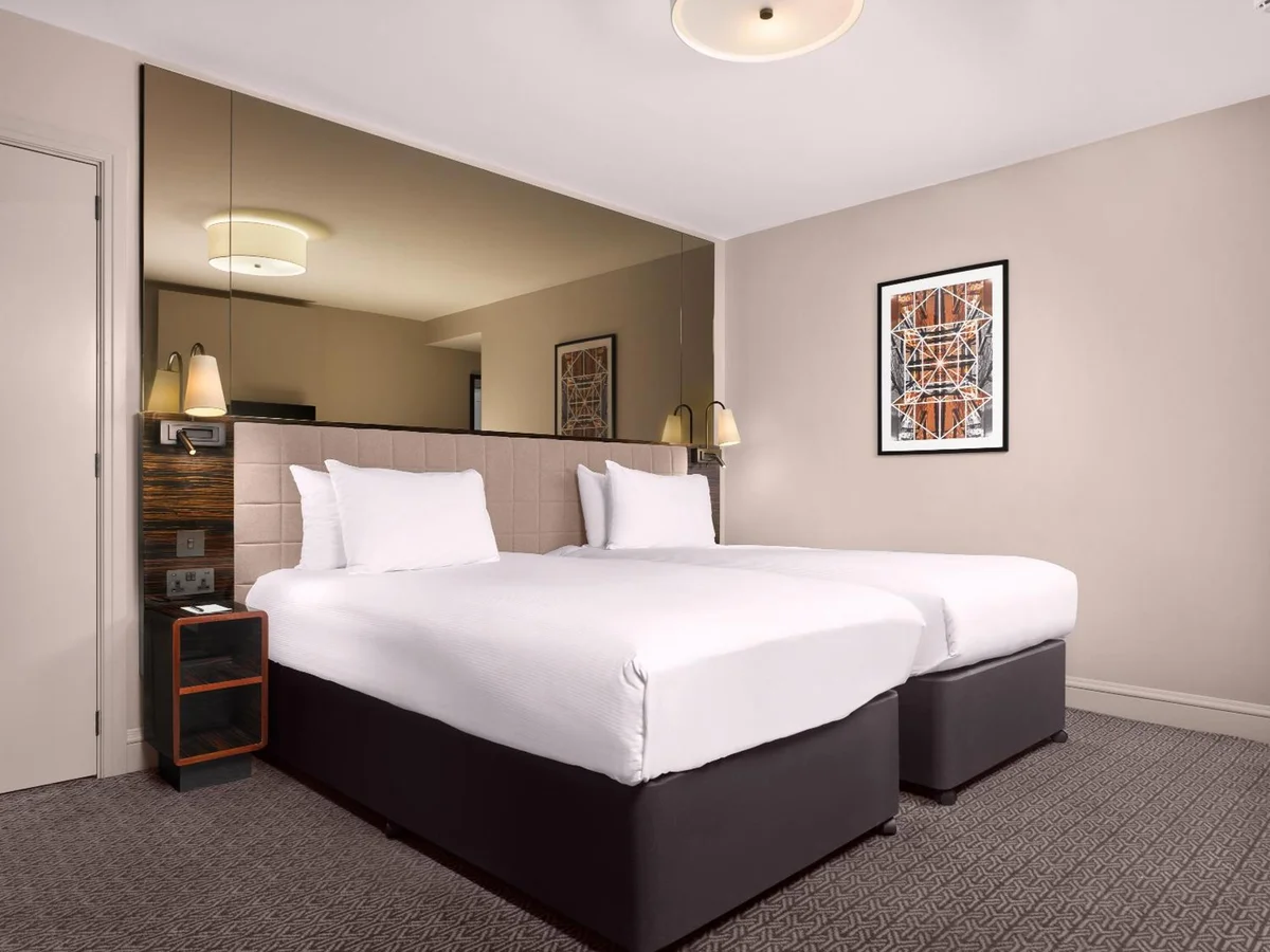 Strand Palace Hotel