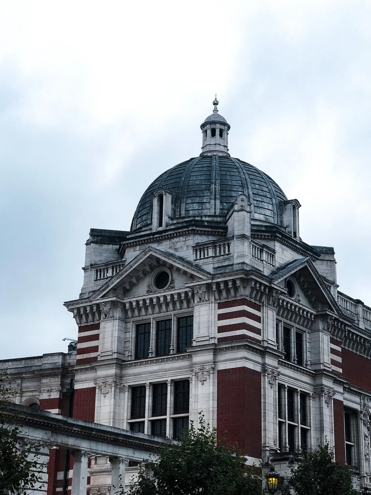 Victoria and Albert Museum