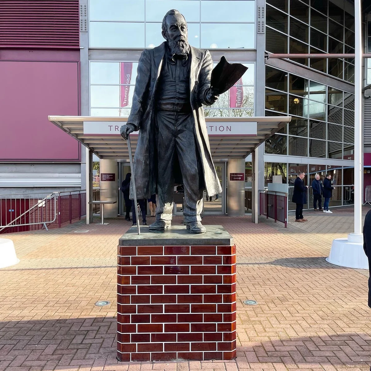 Villa Park