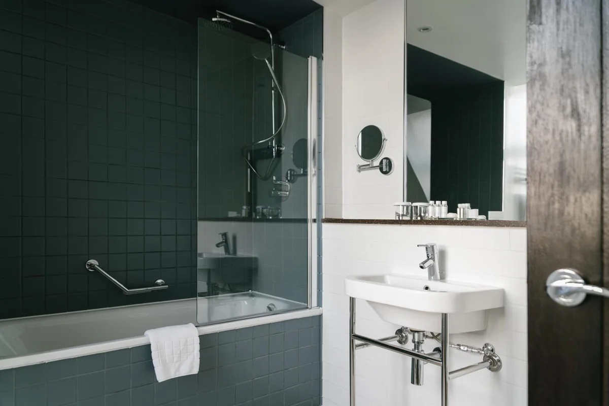 voco Grand Central Glasgow by IHG