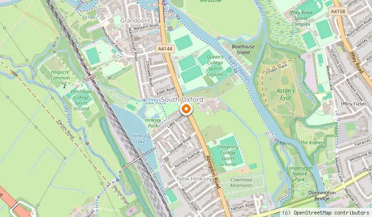 Map showing the location of voco Oxford Spires by IHG in Oxford