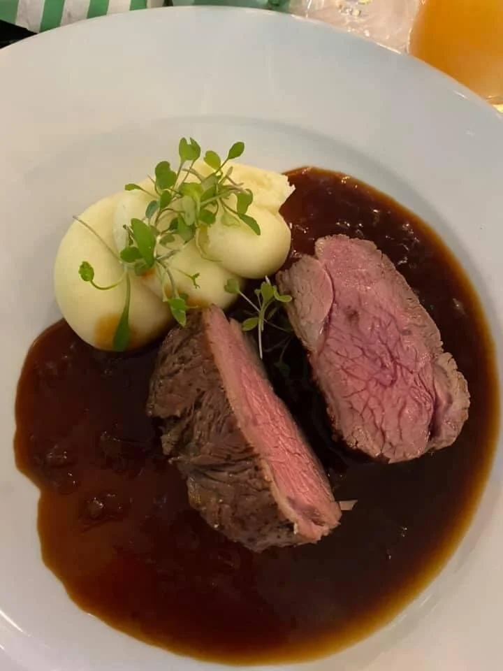 Woods Restaurant